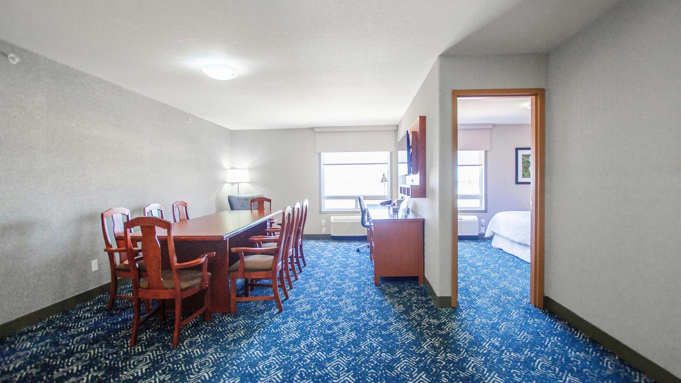 Four Points by Sheraton Saskatoon