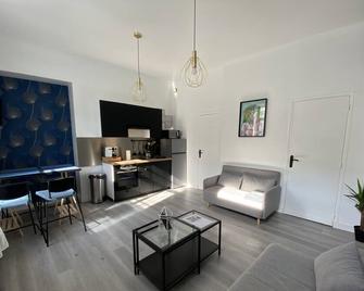 Appartement Centre ville Louviers - Louviers - Salon