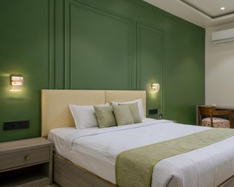The Grand Neelam Hotel - Raipur - Quarto