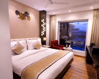 Hotel City Pride - New Delhi - Bedroom