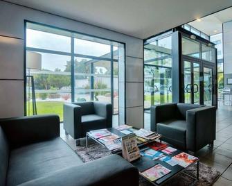 제니튜드 보르도 에어로포트 메리냐크 - 메리냑 - 로비