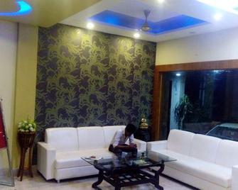 Hotel International - Gurdaspur - Sala de estar