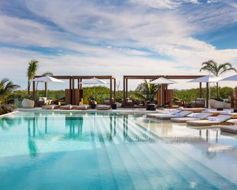 SLS Cancun - Cancún - Alberca