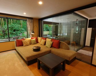 Arima Onsen Taketoritei Maruyama - Kobe - Sala de estar