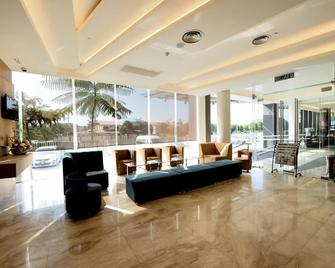 Goldenbay Hotel - Bintulu - Lobby