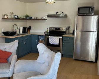 New private 2bd house in central Yelm - Yelm - Cocina
