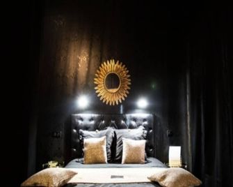 Les Secrets de Marie-Astrid, Suite Love Room - بوردو