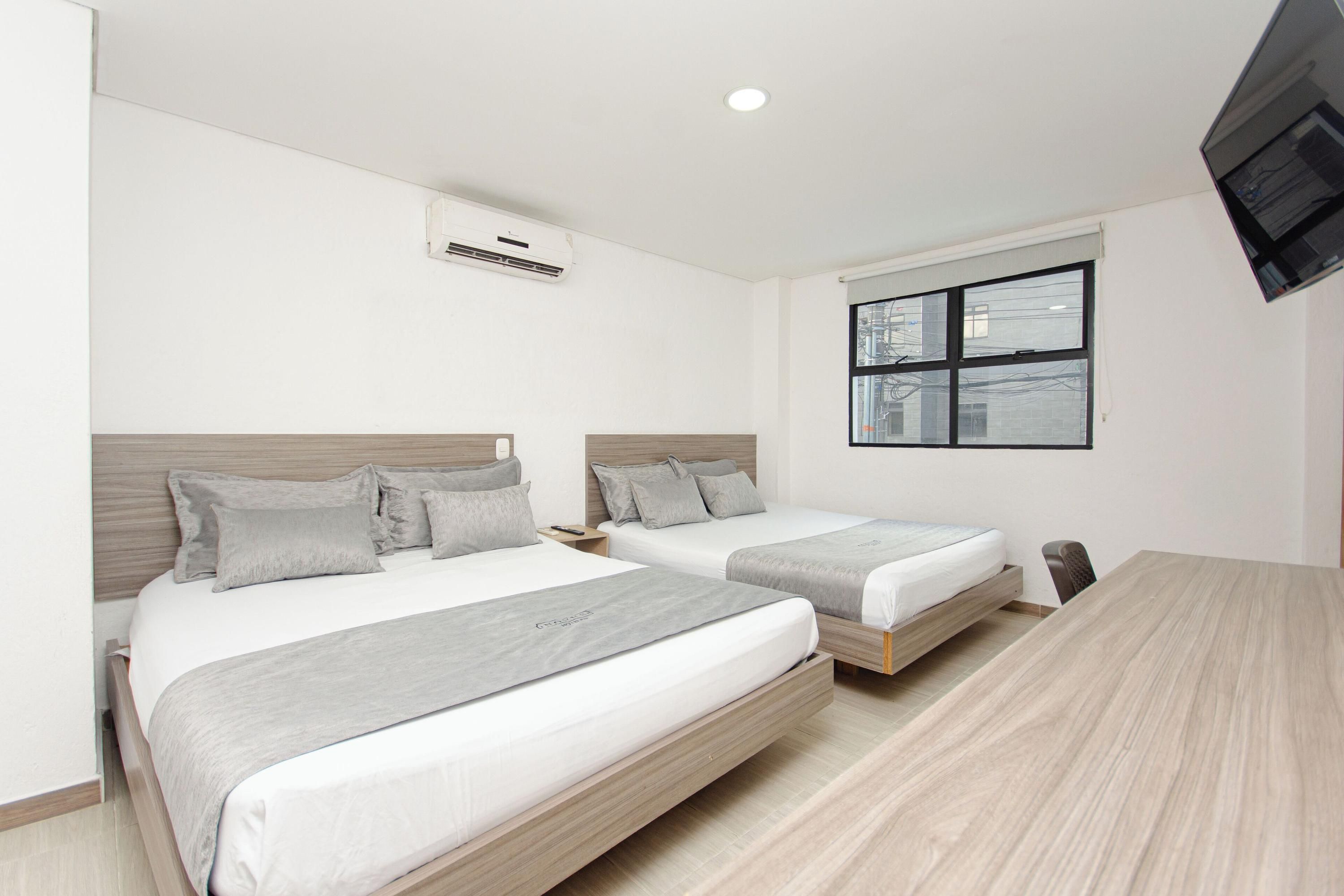 Novus Laureles - Medellín - Habitación