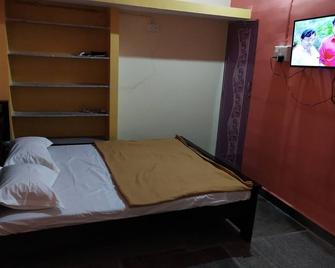 Abishek Mansion Pondicherry For Home Stay - Pondicherry - Habitación