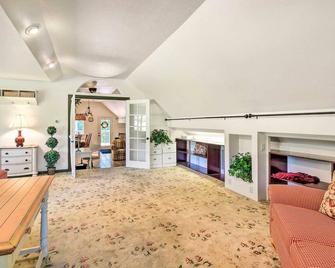 Chehalis Retreat w/ Scenic Views! - Chehalis - Lobby