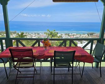 Chalet Sunset, vue panoramique sur la baie, proche de Saint-Leu et ses plages - Saint-Leu - Balcon