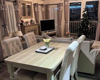Willerby aspen Caravan - New for 2019 - Fleetwood - Dining room