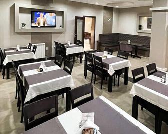 Hotel Holiday - Podgorica - Restaurant