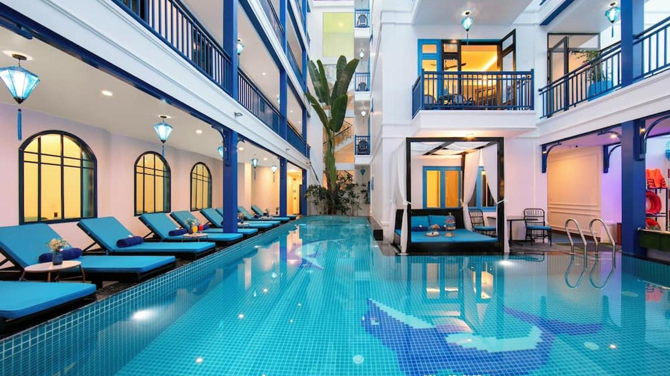 بيرل ريفر هوي آن هوتل آند سبا