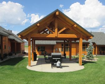 Townhomes on the Green - Afton