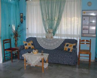 Poseidon Apartments - Skala