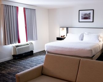 Railroad Pass Hotel and Casino Ramada by Wyndham - Henderson - Soverom