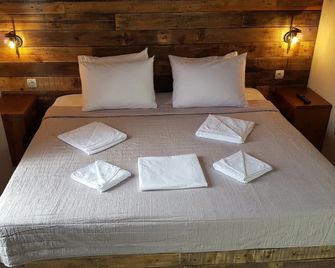 Anemos Hotel - Polychrono