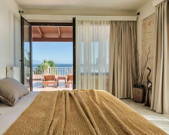 Ananta Blue Residence - Argassi - Bedroom