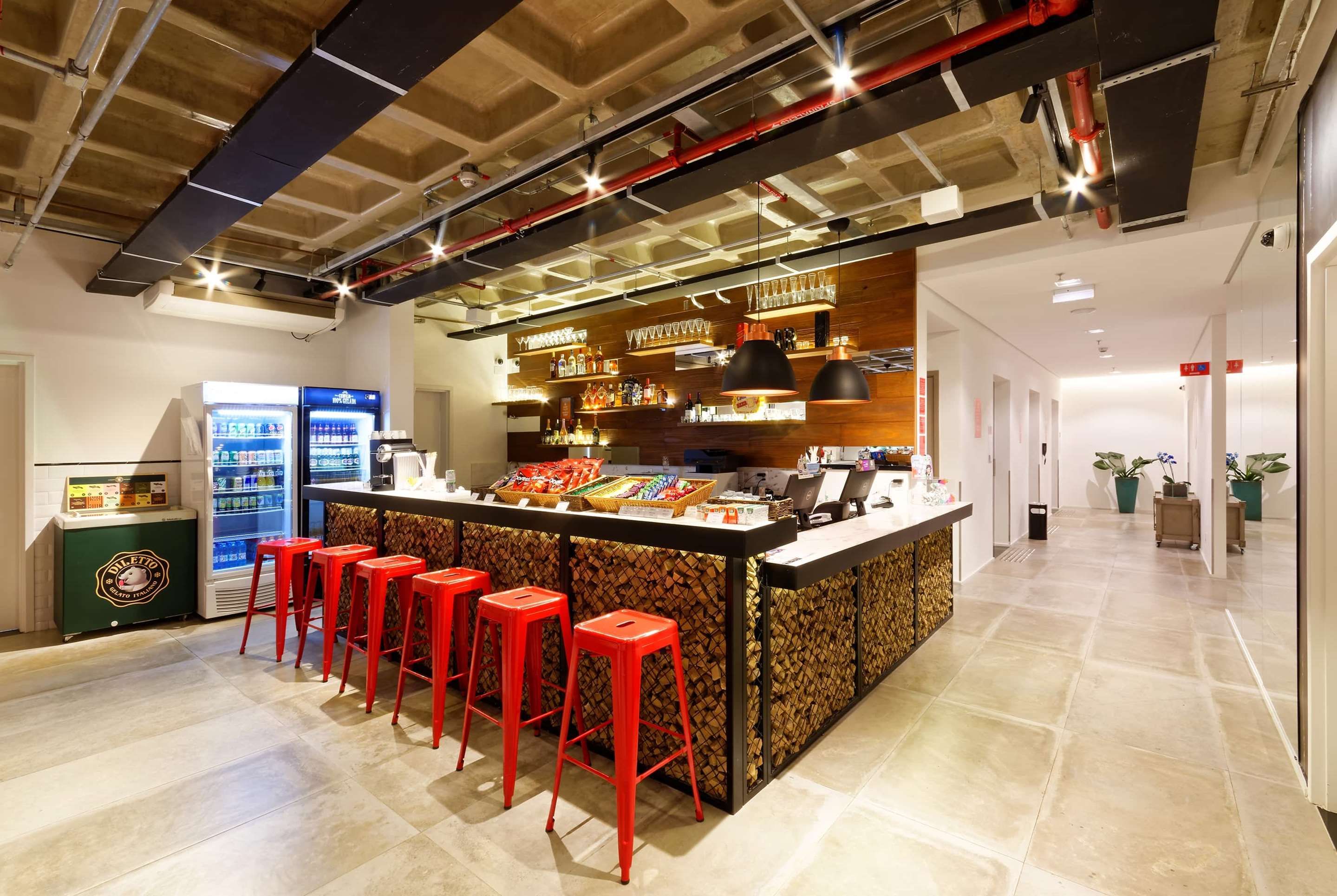 Ramada Encore by Wyndham Sao Paulo Tiradentes thumbnail 3