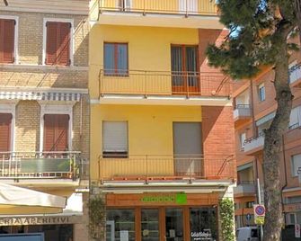 La Casa sul Corso B&B - Porto Recanati - Edificio