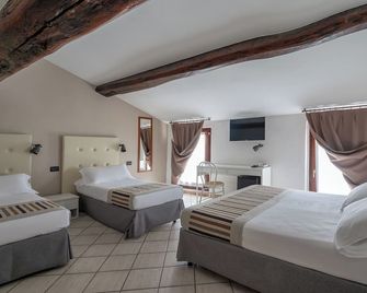 Hotel ABC Mantova - Mantua - Habitación