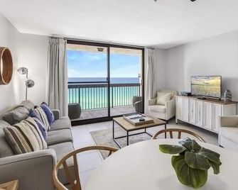 The Oyster by Brightwild-Beachfront Condo - Destin - Living room