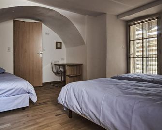 Hotel Galilee - Saint-Michel-l'Observatoire - Slaapkamer