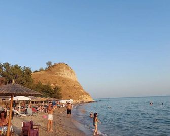 Villa- Nea Kalikrateia - 2-bedroom apartment - Vergina - Beach