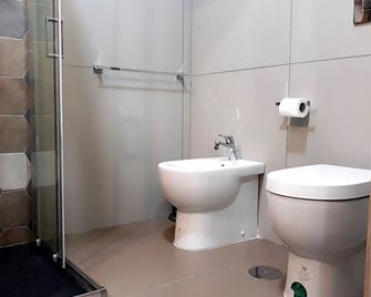 B&B City Center - Nápoles - Baño