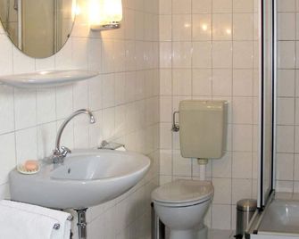 Apartment Söhle by Interhome - Otterndorf - Badkamer