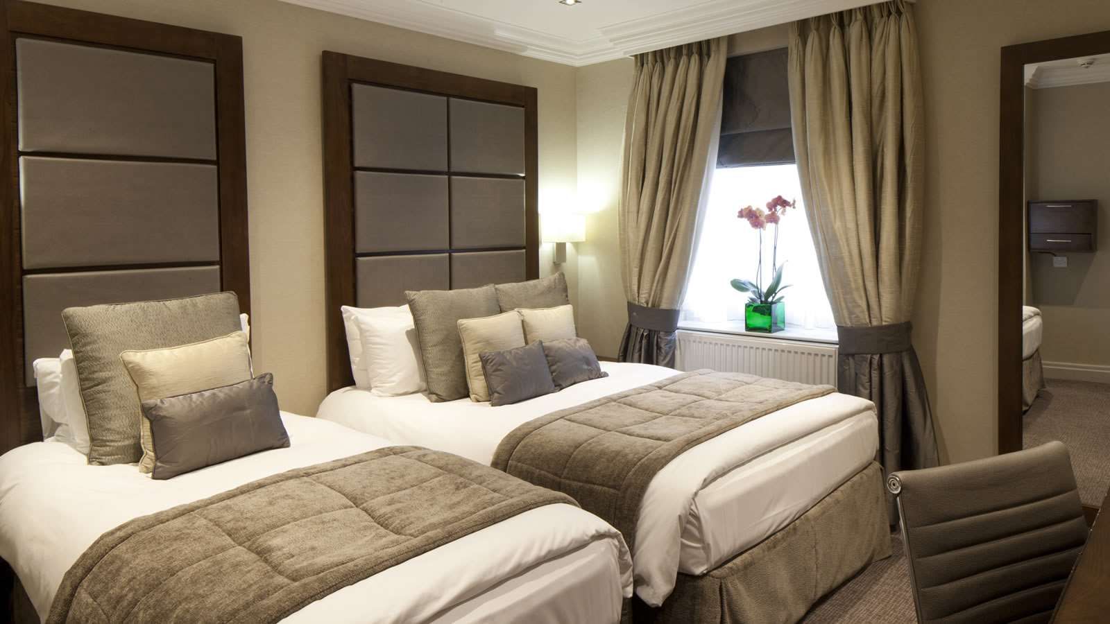 Gem Langham Court Hotel