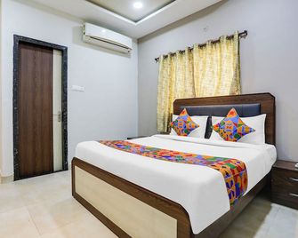 Hotel Johar Inn - Raipur - Chambre