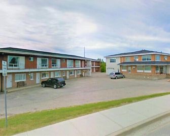Chalet Inn Motel - Dryden - Gebouw
