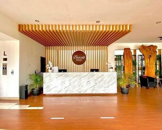 Burza Hotel Lubuk Linggau - Lubuklinggau - Front desk