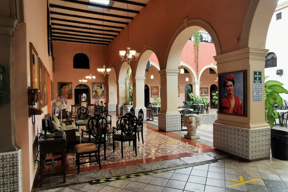 Hotel Doralba Inn - מרידה - לובי