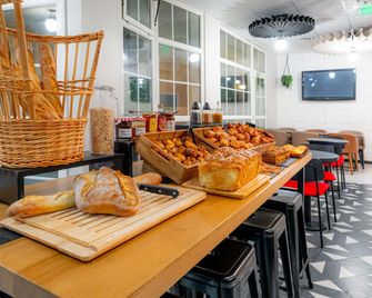 ibis Paris Ornano Montmartre Nord 18ème - París - Comedor