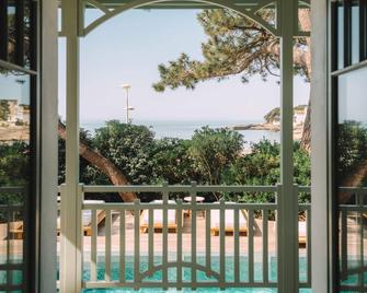 Hôtel Hemen - Сен-Пале-сюр-Мер - Балкон