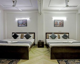 South Delhi Inn - Yeni Delhi - Yatak Odası