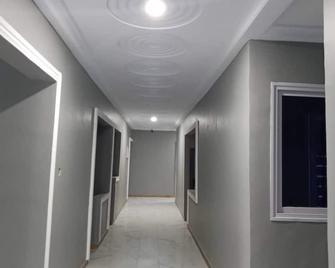 Dexxy's palace hotel - Koforidua - Patio