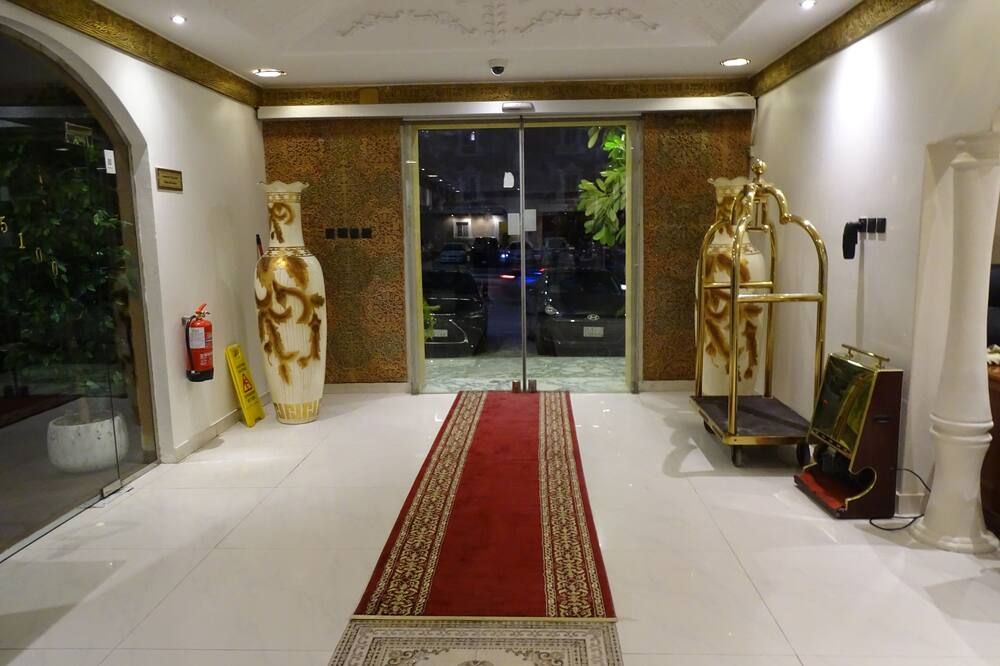 فندق كمفورت إن للأجنحة