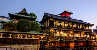 Matsuyama New Grand Hotel - Matsuyama - Rakennus