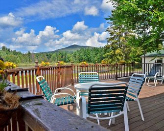 Mountain Lake Inn - Saranac Lake - Balcón