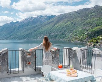 Romantik Hotel Castello Seeschloss - Ascona - Balkon