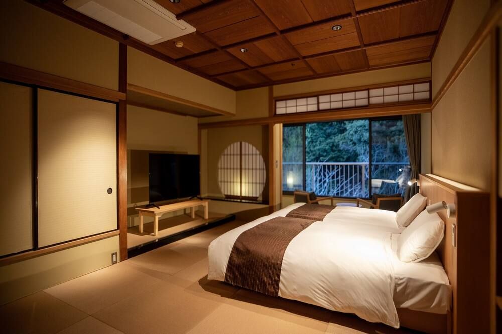 هاكوني باكس يوشينو