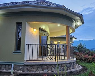 Kaije Country Cottages - Fort Portal - Edificio