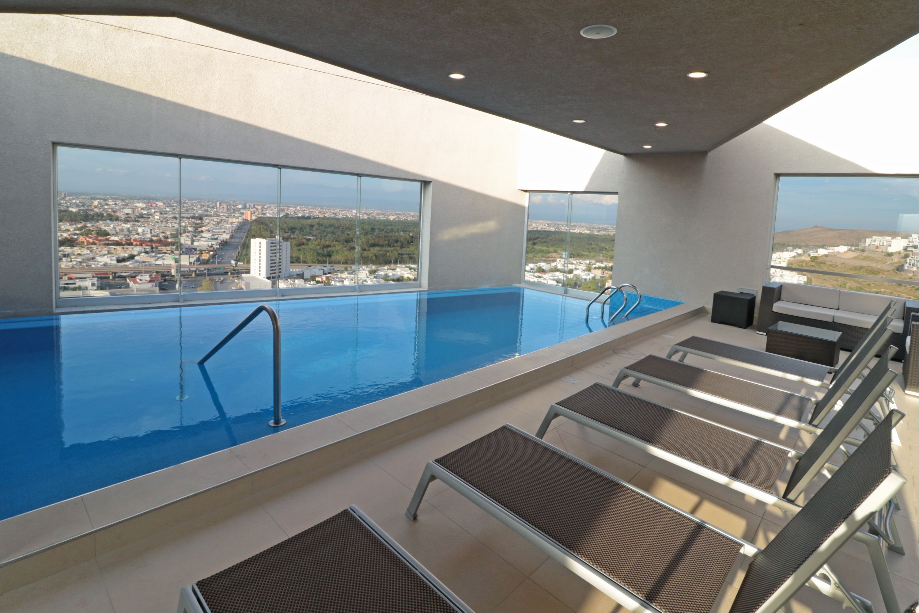 Staybridge Suites San Luis Potosi By IHG - סן לואיס פוטוסי - בריכה
