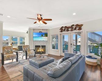 Livin' the Dream - Galveston - Living room
