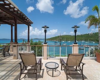 Grande Bay ~ Studio Unit~ Walk to Beach~Amazing Location - St. John - Balcony