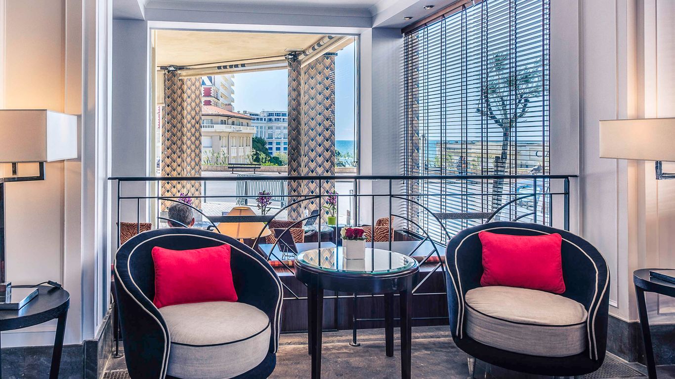 โรงแรม พลาซ่า บิอาริตซ์ พลาจ - แฮนด์ริทเทน คอลเลคชั่น